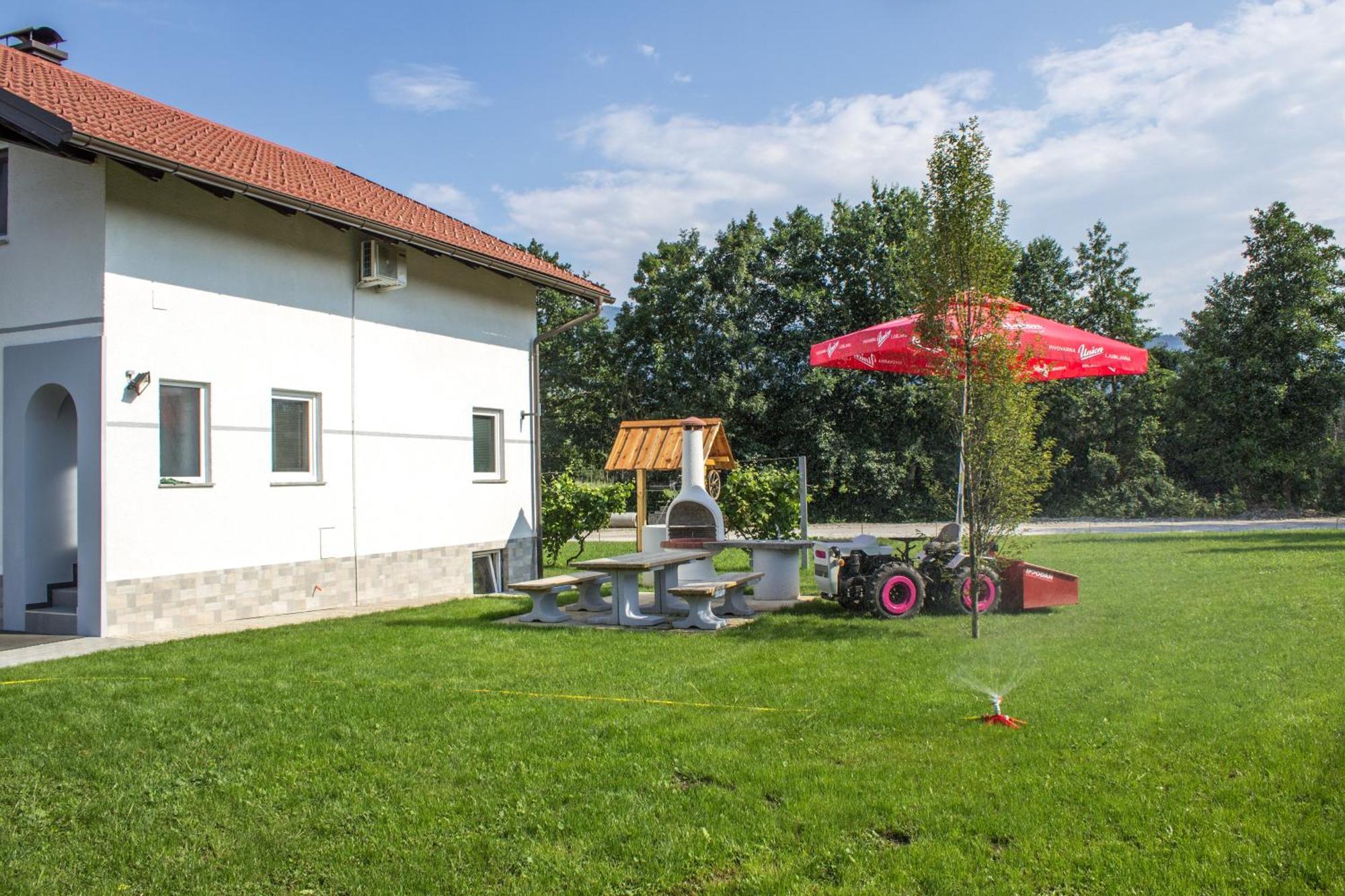 Hanzi Holiday Home Recica ob Savinji Exterior foto